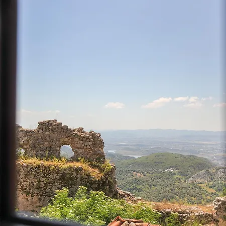 The House Of Dollma , Inside Castle