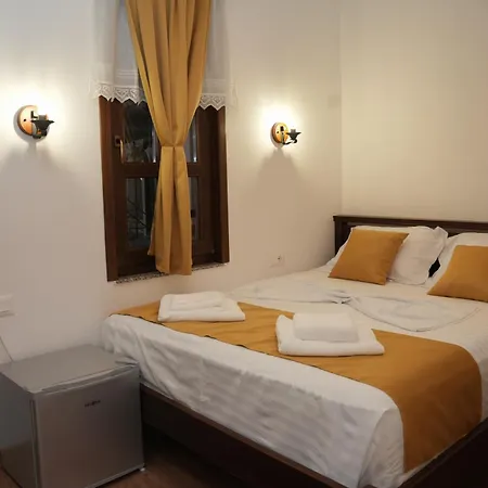 بيت ضيافة The House Of Dollma , Inside Castle 3*