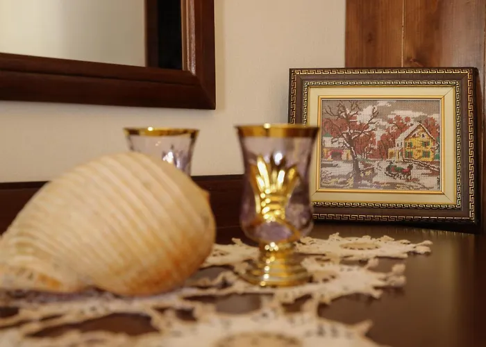 The House Of Dollma , Inside Castle Guest house Kruje